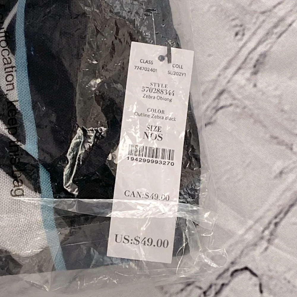 WHBM Zebra-Print Oblong Scarf In Black & White - NWT - Picture 5 of 5